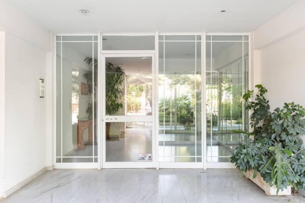 אתונה Two Bedroom Apartment Near Alimos Marina ! מראה חיצוני תמונה