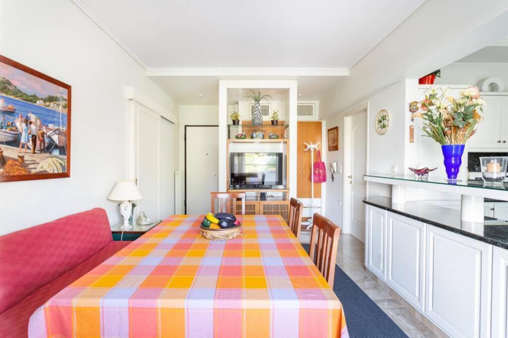אתונה Two Bedroom Apartment Near Alimos Marina ! מראה חיצוני תמונה